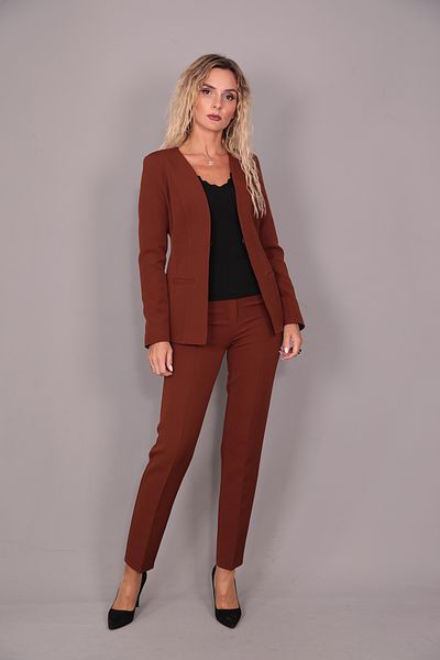 ÖNDER ÖZSOY V-Neck Long Corporate Jacket & Tube Leg Trousers Set-Bitter Brown