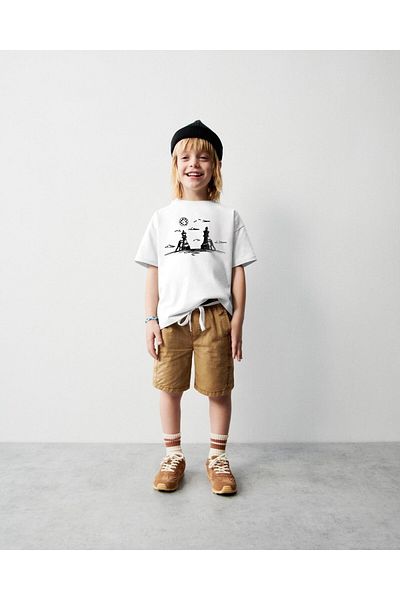The Champ Clothing Бяла детска тениска с щампа с писмен дизайн на бизнес стратегия за ходещ шах