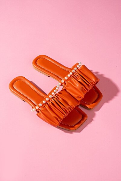 FUGA MODA Papuci cu șnur cu perle portocalii Adella