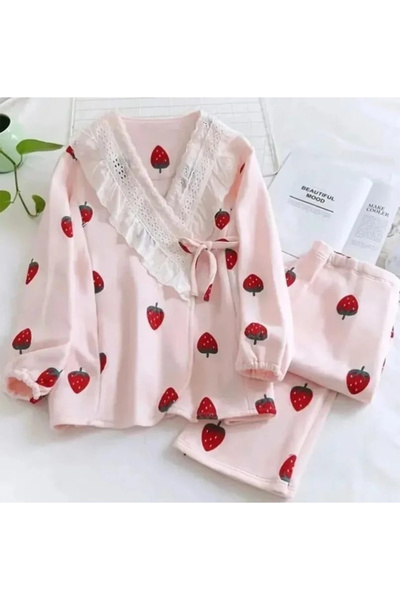 Çeyize dair herşey Set de pijamale de damă din dantelă roz cu model căpșuni -...