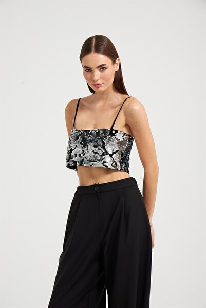 NOK İSTANBUL Pul Detaylı Ince Askılı Crop Kadife Büstiyer Gümüş