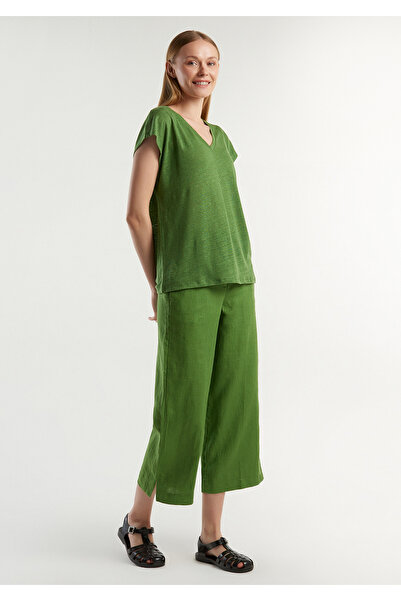 United Colors of Benetton Γυναικείο αμάνικο μπλουζάκι σε ανοιχτό πράσινο 100%...