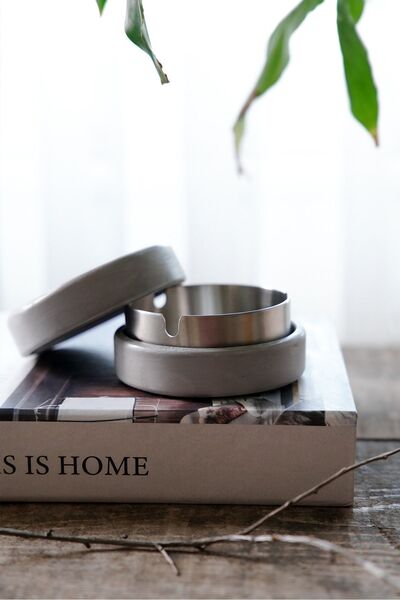 sin istanbul Gray Steel Ash Tray - With Cover