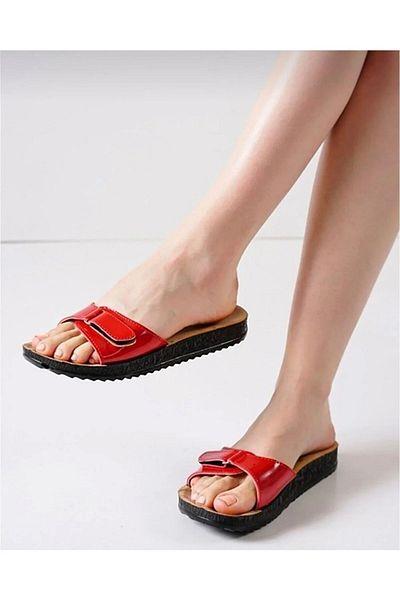 BERCHILL Women's Non-Slip Street Beach Bathroom Summer Casual Slippers