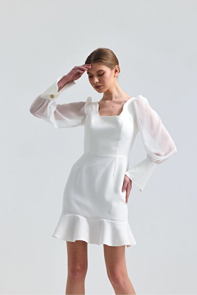 Tangül&Ali'S Moda Evi Beyaz Volanlı Elbise