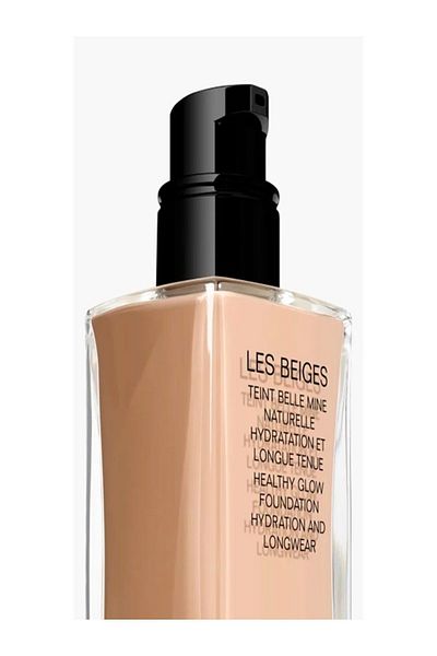 Chanel كريم أساس مرطب منعش ذو مظهر طبيعي لمدة 12 ساعة من LES BEIGES، 30 مل