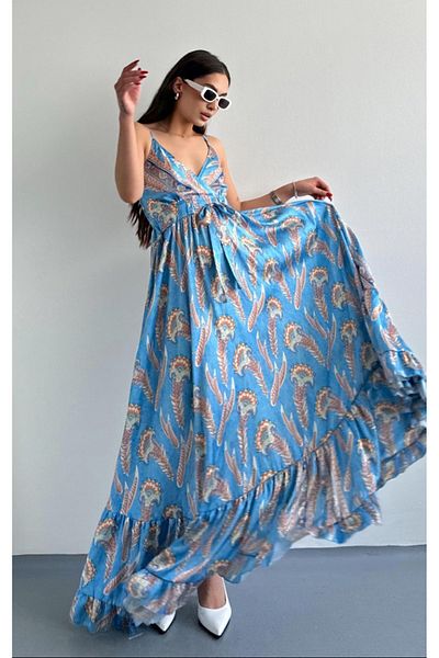 laughs Rochie lungă din satin cu decolteu în V - Mască elegantă cu bretele, detaliu de legare și imprimeu cu volan