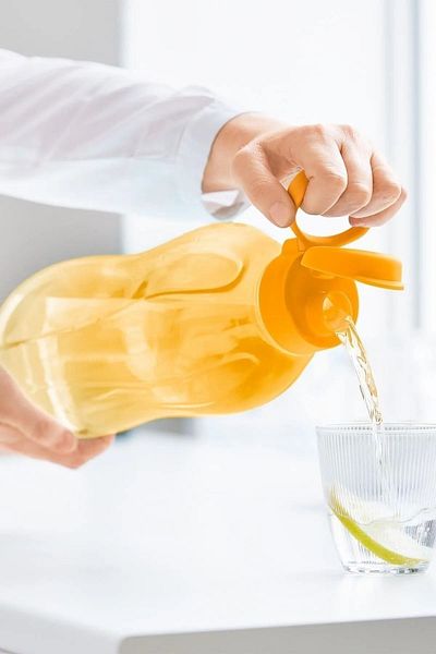 Tupperware Eco Bottle - Water Bottle 2 Lt Daisy