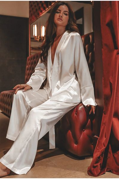 lousa Set de 2 pijamale din satin mătăsos - mâneci lungi cu manșete