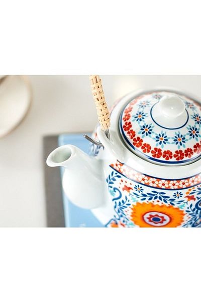 M.C Madame Coco Nostalgic Daisy Porcelain Teapot - 750 ml