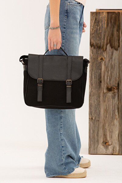 minebag حقيبة كروس نسائية من القماش بحزام طويل باللون الأسود