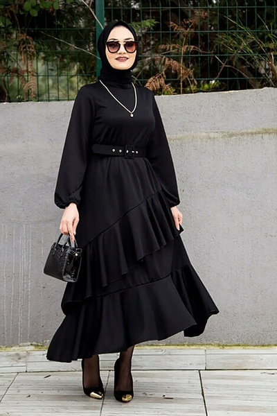 MODAQU Černé poskakovací a páskové šaty pro zvláštní příležitosti