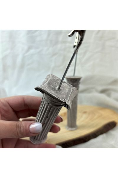 Melouro Mink Antique Ion Column Note Holder