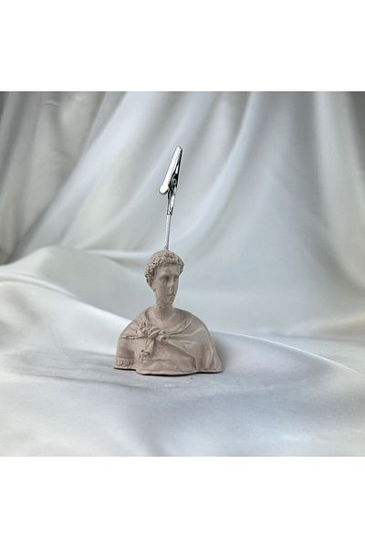 Melouro Cream St. George Sculpture Note Holder, Photo Holder