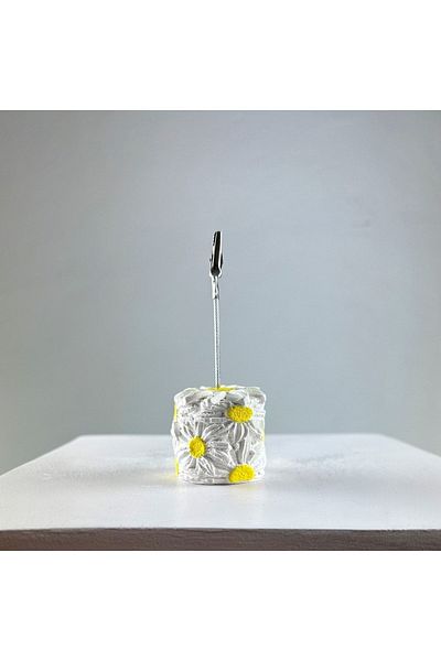 Melouro Daisy Note Holder