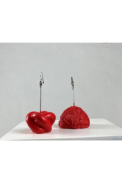Melouro Red Ball Ball and Knot 2-Piece Note Holder