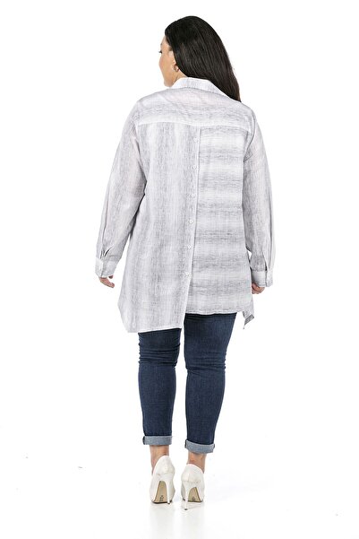 DISENTIS MODEST Large Size Gray Striped Shirt with Asymmetric Cut Button Detail on the Back