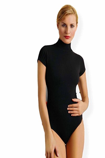 NightLove 400656   موديل الياقة المدورة باللون الأسود - أكمام قصيرة وأزرار كبس