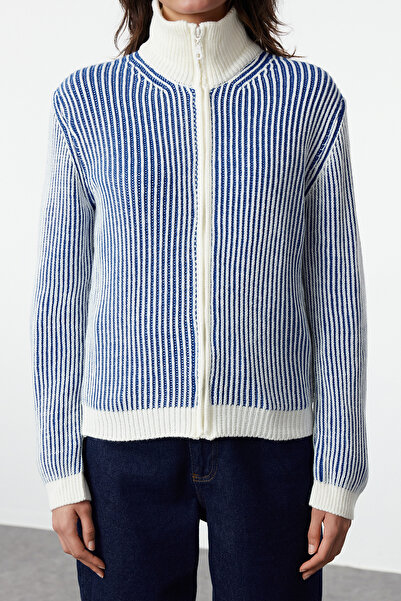 Trendyol Collection Stand Collar Ecru Knitwear Cardigan - TWOAW25HI00273