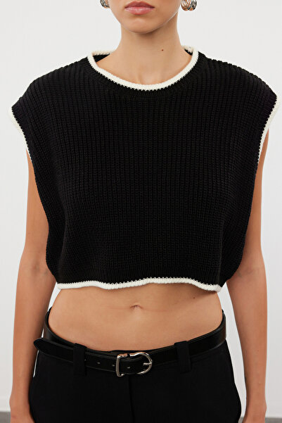 Trendyol Collection Crop Knitwear Sweater Black - TWOAW25SV00003
