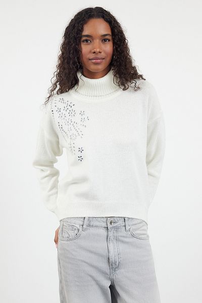 Trendyol Collection Turtleneck Ecru Knitwear Sweater - Soft Texture and Stone Detail Twoaw24Kz00188