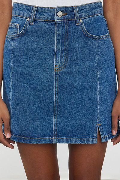 Trendyol Collection Sustainable Dark Blue Mini Denim Skirt with Stitching Detail and Slit Twoaw25Et00038