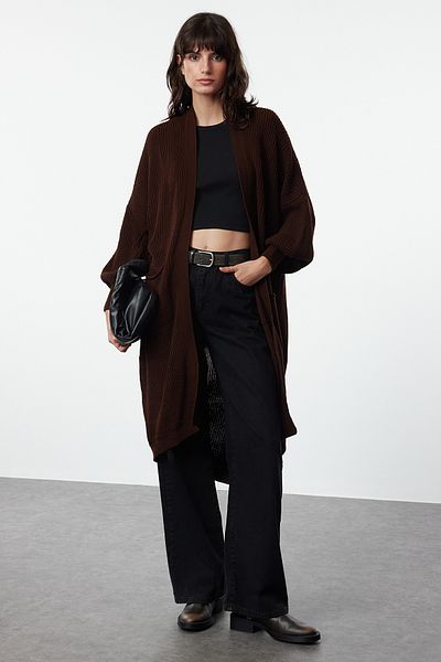 Trendyol Collection Maxi-Strickjacke in Braun – TWOAW24HI00096