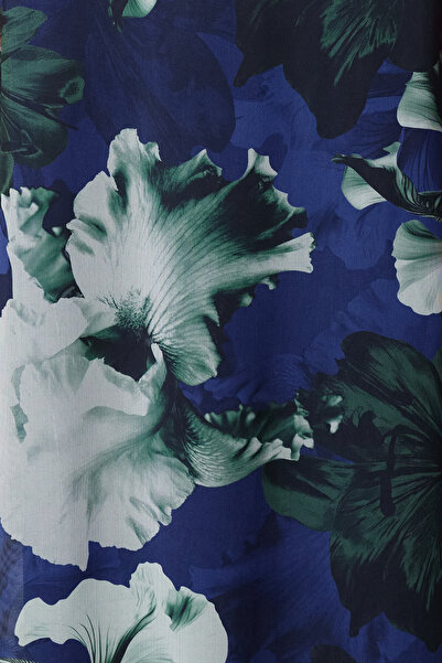 Trendyol Collection Barevné květinové vzorované čtvercový límec Bodycon pletené šaty - Twoaw25El00123