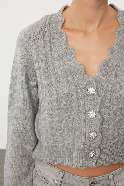 Trendyol Collection Měkký úplet z šedého úpletu s texturou - Twoaw25Hi00277