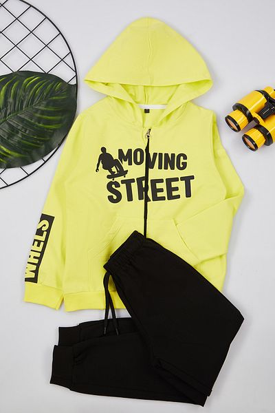 TRENDYOLKIDS Yellow Boy's Slogan Cotton Knitted Bottom-Top Suit Tkdaw25Au00008