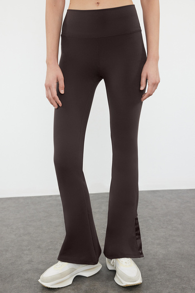 Trendyol Collection Dark Brown Spanish Leg Yoga Leggings - Recovery Leg and Snap Detail THMAW24TY00015