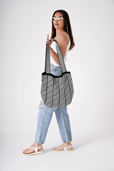 CHUBA Ethnic Bohemian Knitwear Shopper - Black Strap Casual Hand and Shoulder Bag CHAX811