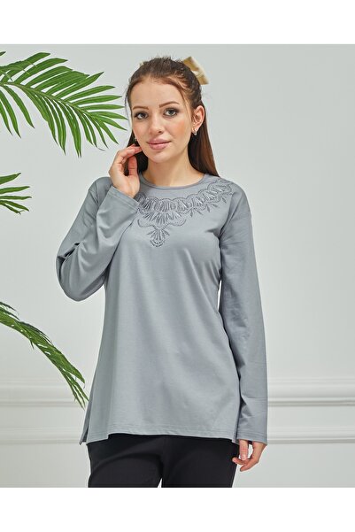 Stilmony Women's Mother Gray Embroidered Casual Middle Age Combed Cotton Blouse