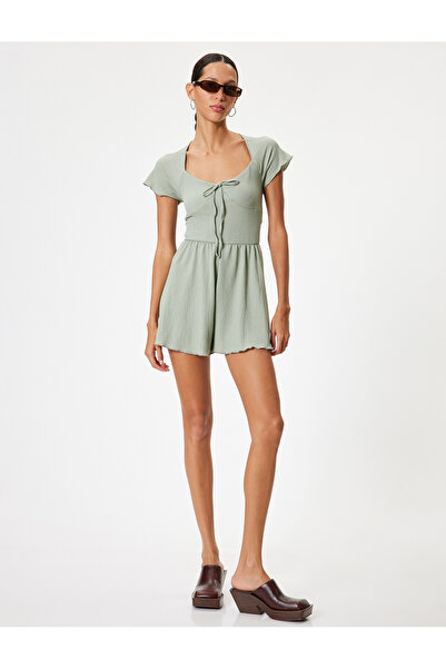 Koton Szív gallérú mini jumpsuit - becsomagolt, csipke részletes, hajlott, rövid ujjú