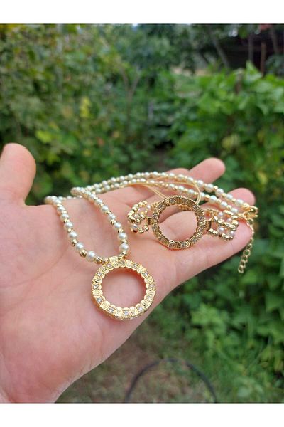 GEZERGOLD TAKI Versac Half Bracelet Necklace with Pearls - 55cm