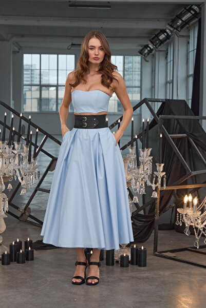 NOK İSTANBUL Sophisticated Elegance Crop Top Mavi