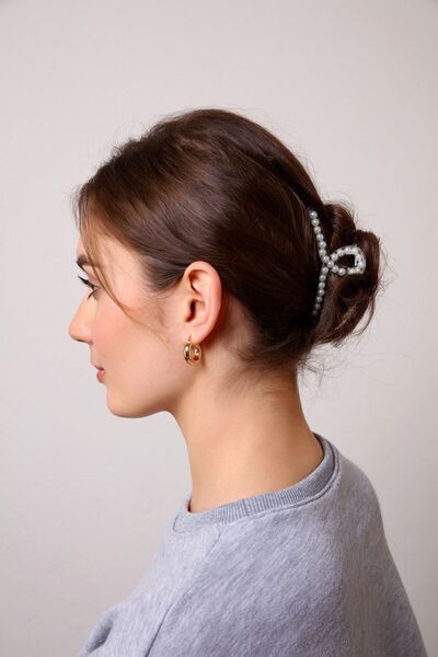AURRARİ Perlová spona pro ženy