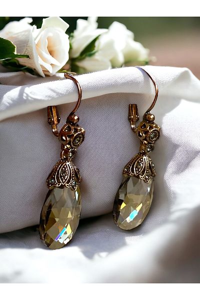 FAYRA ACCESSORIES Big Cat's Eye - Crystal Jewelled Earrings