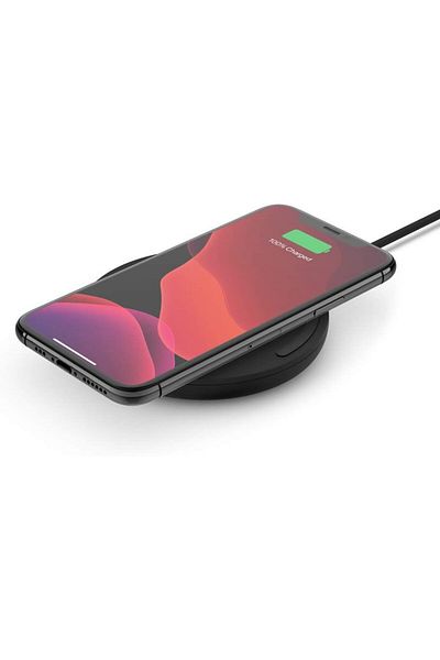 Belkin لوحة شحن لاسلكية Boost Charge بقوة 15 وات معتمدة من Qi لأجهزة iPhone وAirPods وSamsung وGoogle - باللون الأسود