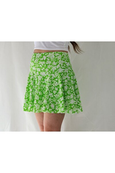 YAXİ Fusta scurtă de damă cu curea cu model floral verde