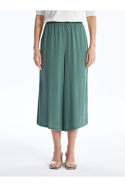LC Waikiki LCWAIKIKI Classic – Damen-Caprihose mit bequemer Passform und elastischem Bund