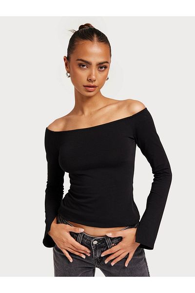 KaSheHa Black Body Blouse Boat Neck Elastic Sleeves Slit Combed Cotton Blouse