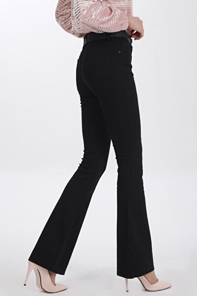 mooishan Yüksek Bel Toparlayıcı Slim Fit Ispanyol Paça Siyah Kadın Jeans Pantolon