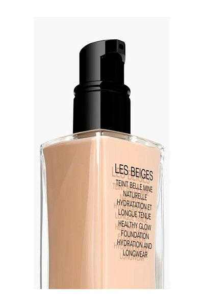 Chanel كريم أساس مرطب منعش ذو مظهر طبيعي لمدة 12 ساعة من LES BEIGES، 30 مل