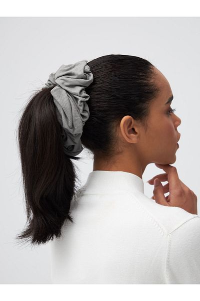 Femple Modest Scrunchie din bambus cu nervuri - Scrunchie de culoare argintie