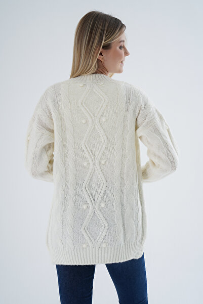 Trist Star Women's Oversize Pompom Knitwear Cardigan - Execution Knitted, Wool Blended TRIST-6165