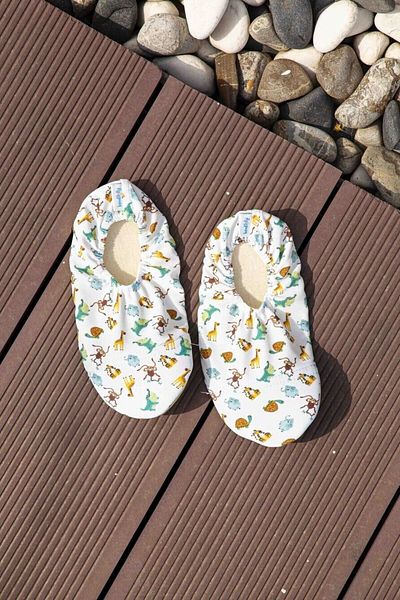 Bondilolly Pantofi de mare pentru copii anti-alunecare cu model Safari