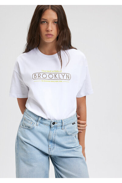Mavi Brooklyn Baskılı Beyaz Tişört Loose Fit / Bol Rahat Kesim 1612153-620