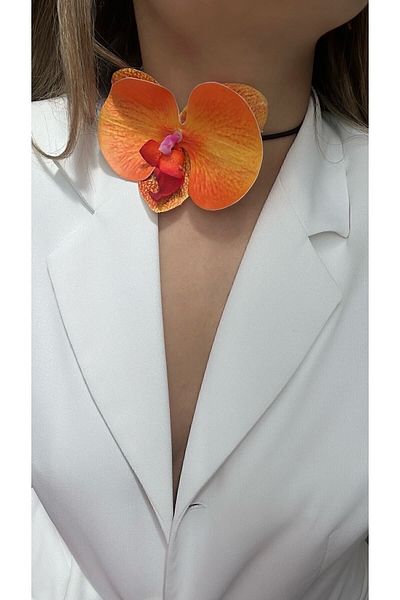 Âlâ Atelier Lace Up Fabric Orchid Flower Choker Necklace Rose Necklace