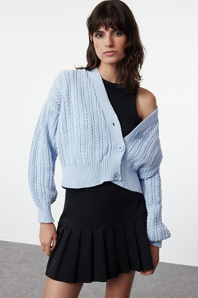 Trendyol Collection Cardigan de tricotaj crop albastru cu textura moale - TWOAW25HI00272